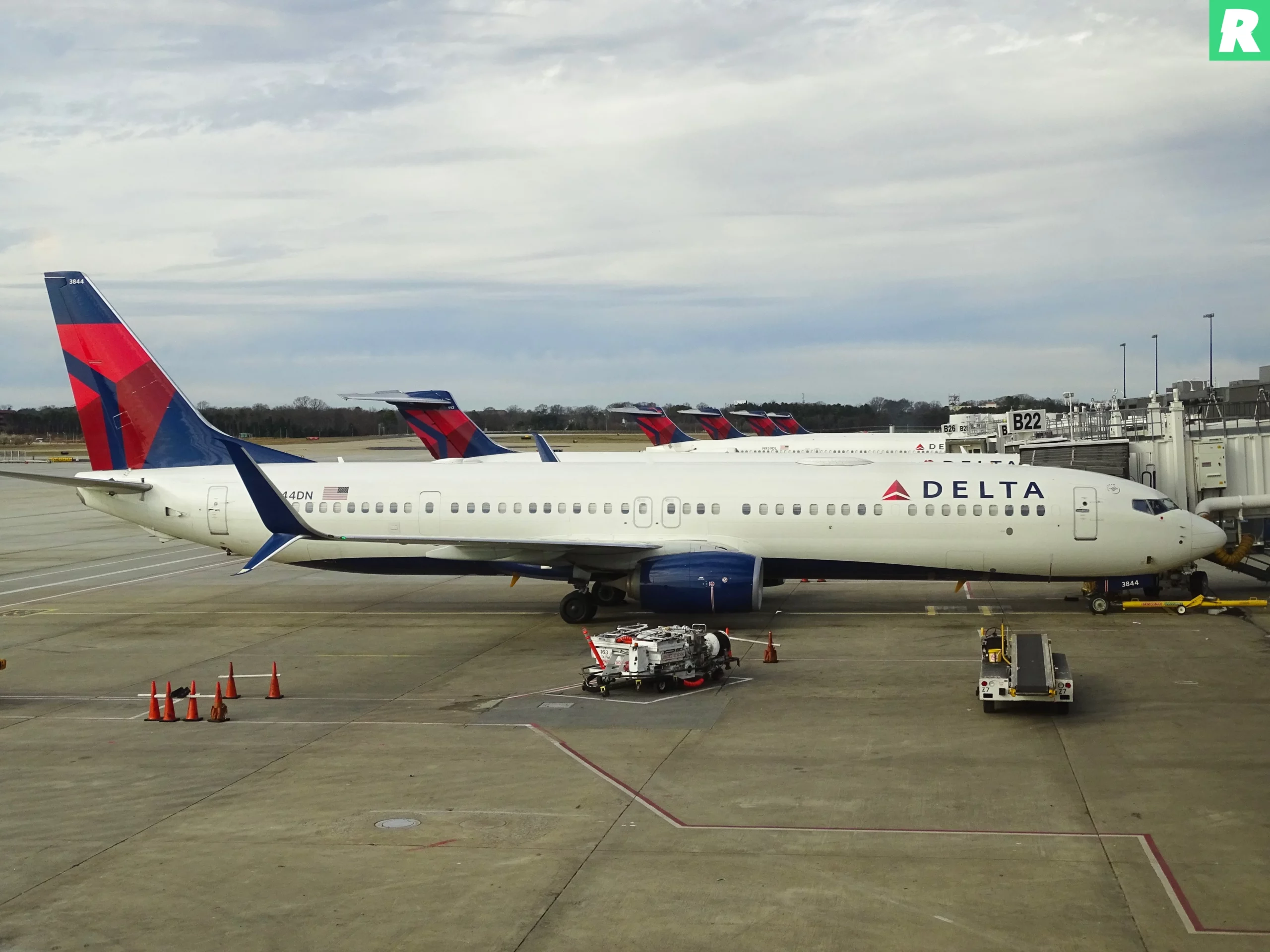Easy Ways to Avoid Delta Baggage Fees