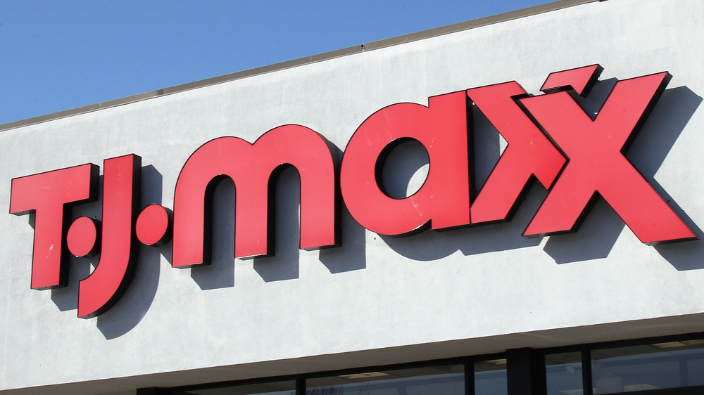 Before You Swipe 5 Crucial Insights into the T.J. Maxx Credit Card Application Process